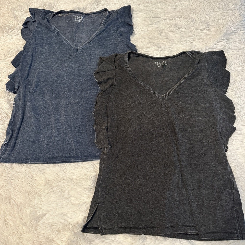 Set of 2 ruffle sleeve T-shirts
